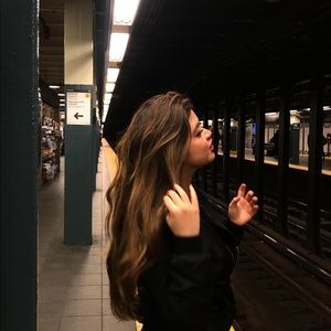 Meet your Posher, Den